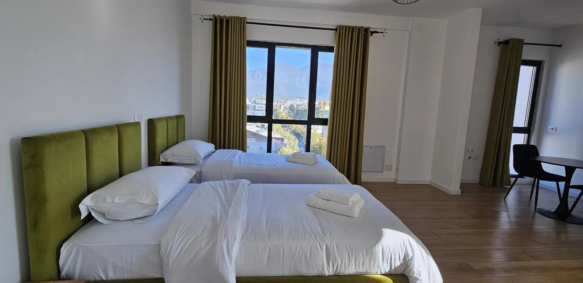 Sm View East Apartment Tirana Albania
